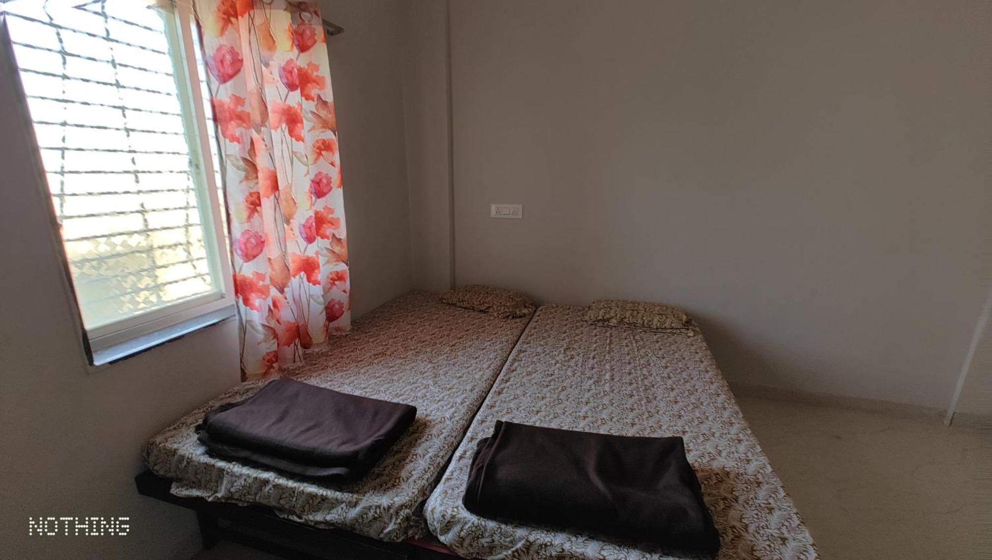 Hotel Aadishkti Bhakt Nivas Tuljapur Exteriér fotografie